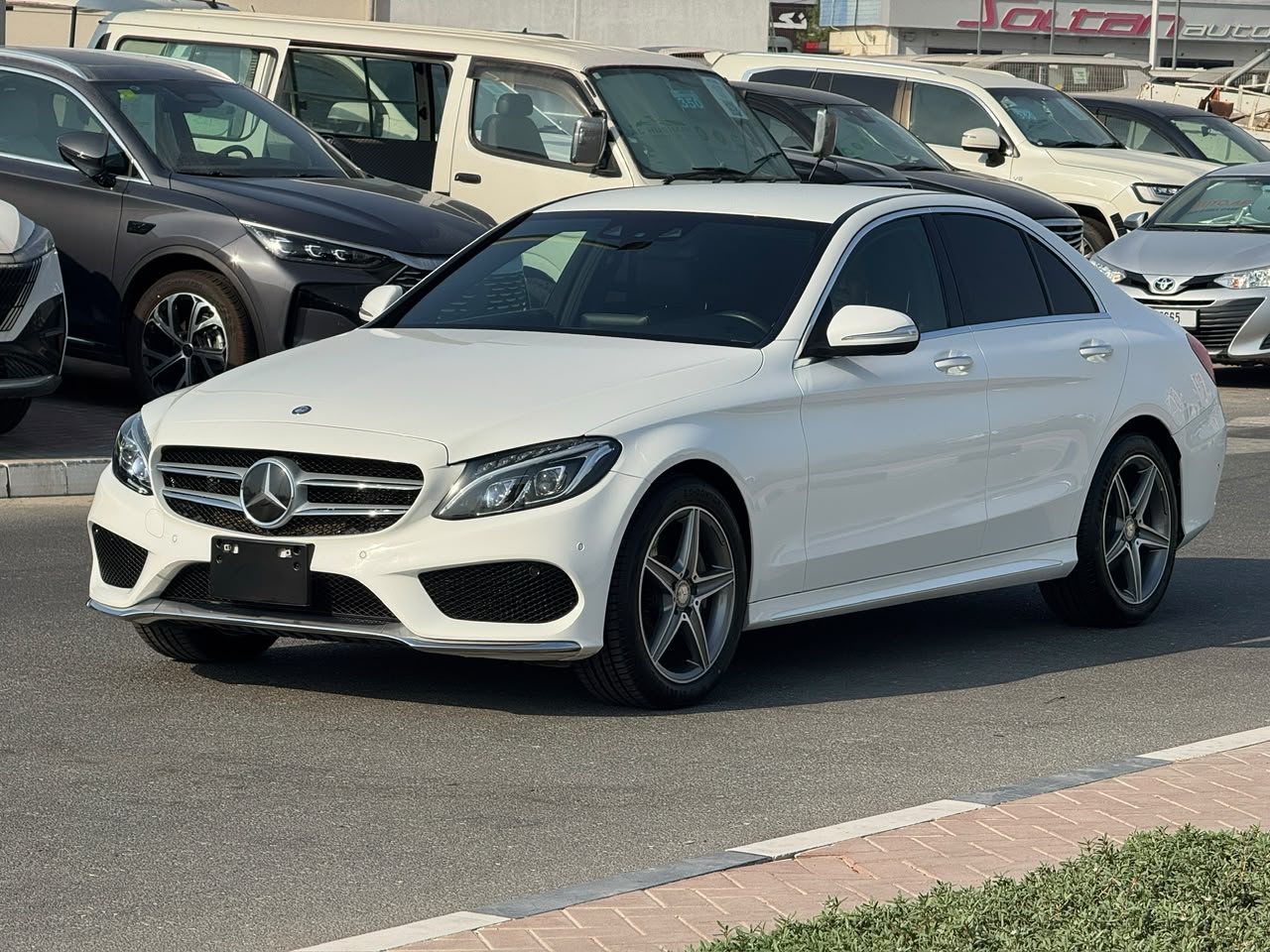 2016 Mercedes-Benz C200